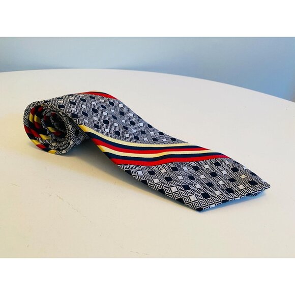 Vintage Tergal Necktie 1970s Geometric Design Tie Costume Design Menswear - Picture 3 of 10